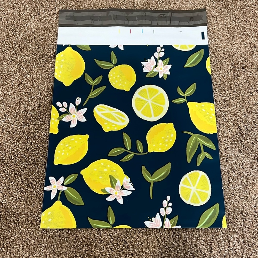 Set of 15 Summer Lemon 10x13 and Pink 6x9 Polymailer - Picture 5 of 6